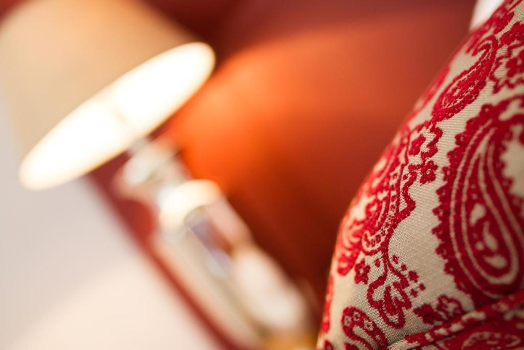 Hotel Maria Theresia Adults-Only Lagundo Phòng bức ảnh